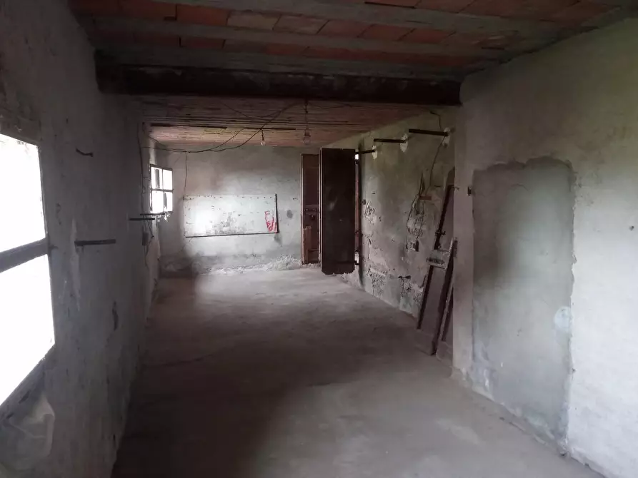 Immagine 40 di Appartamento in vendita  a Peccioli