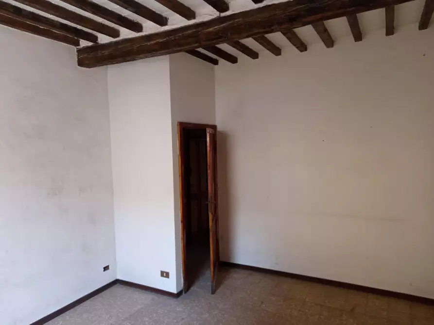 Immagine 17 di Appartamento in vendita  a Peccioli