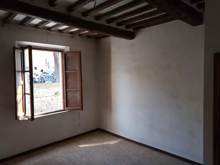 Immagine 16 di Appartamento in vendita  a Peccioli