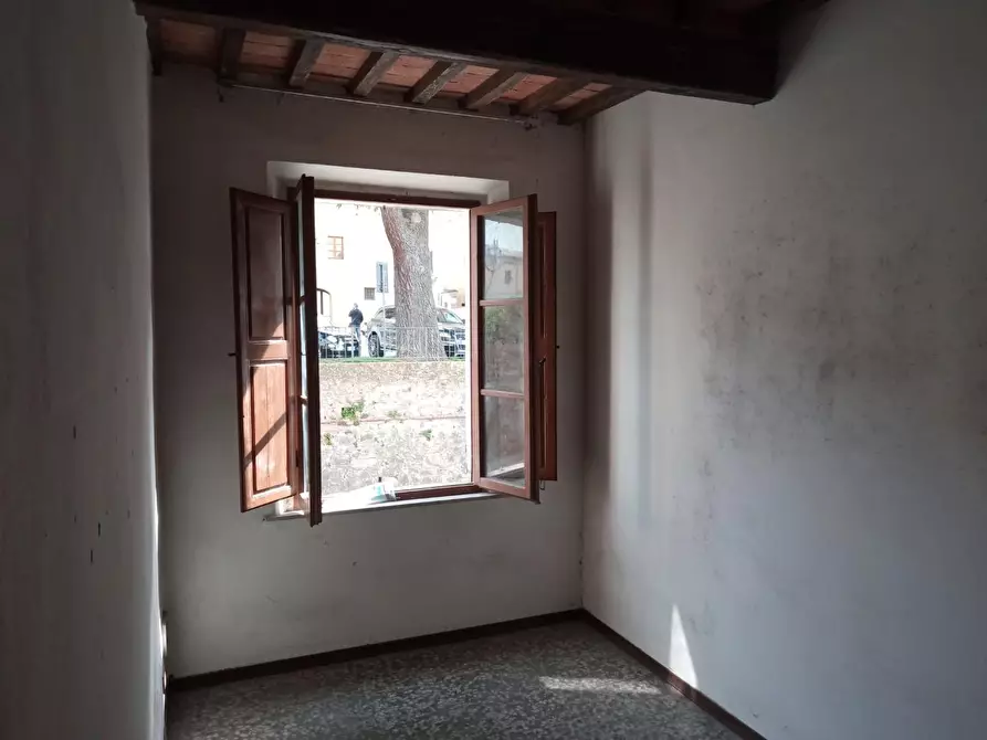 Immagine 14 di Appartamento in vendita  a Peccioli