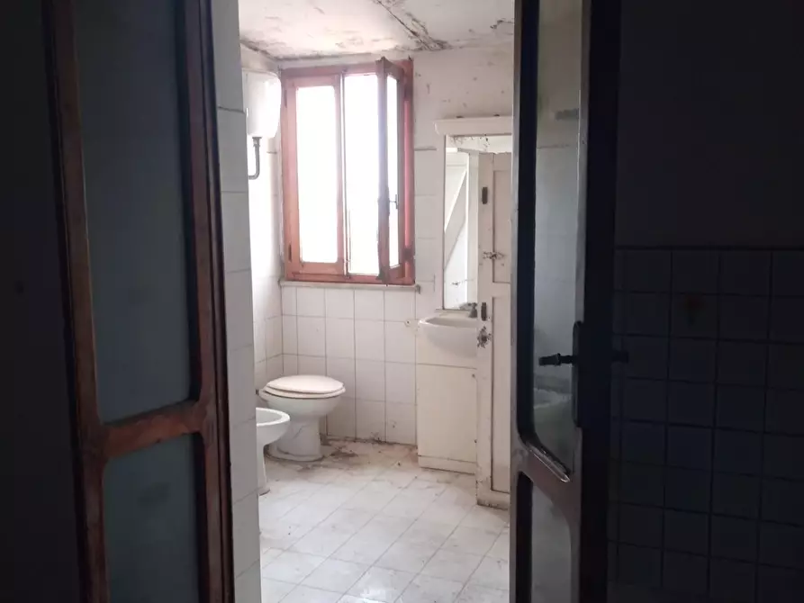 Immagine 20 di Appartamento in vendita  a Peccioli