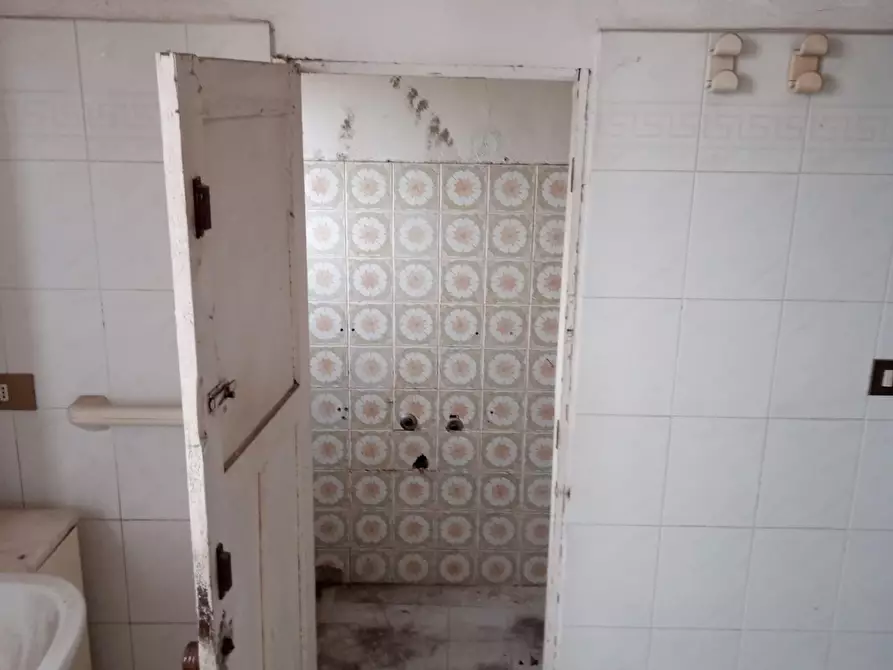 Immagine 25 di Appartamento in vendita  a Peccioli