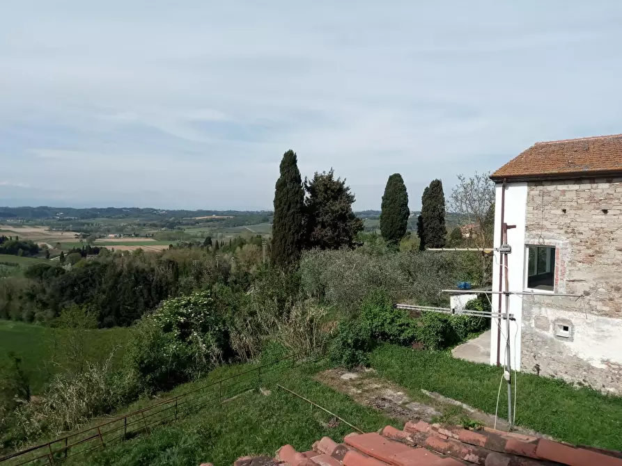 Immagine 24 di Appartamento in vendita  a Peccioli