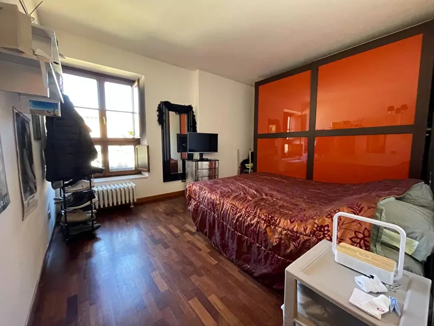 Immagine 7 di Appartamento in vendita  a Poggibonsi