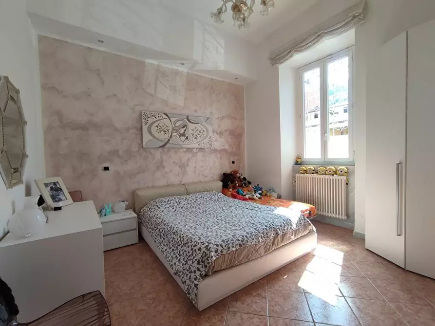 Immagine 23 di Appartamento in vendita  a Carrara