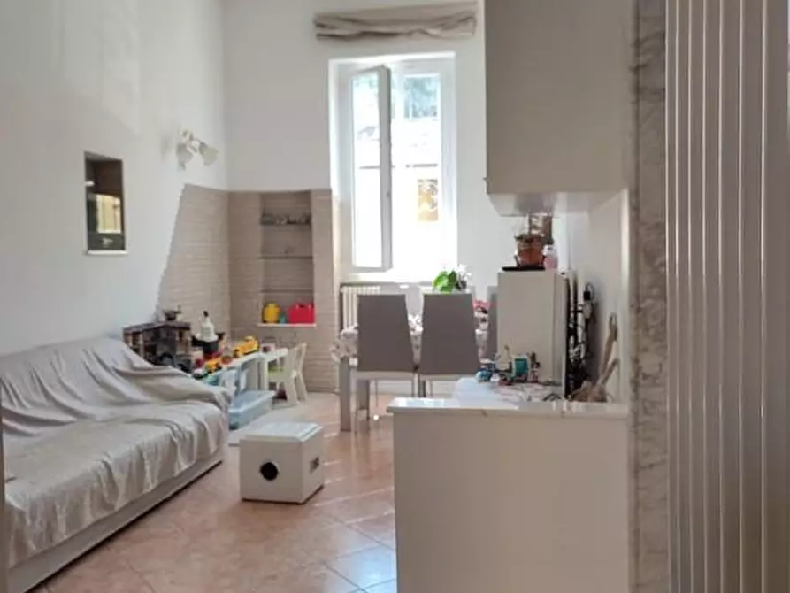 Immagine 15 di Appartamento in vendita  a Carrara