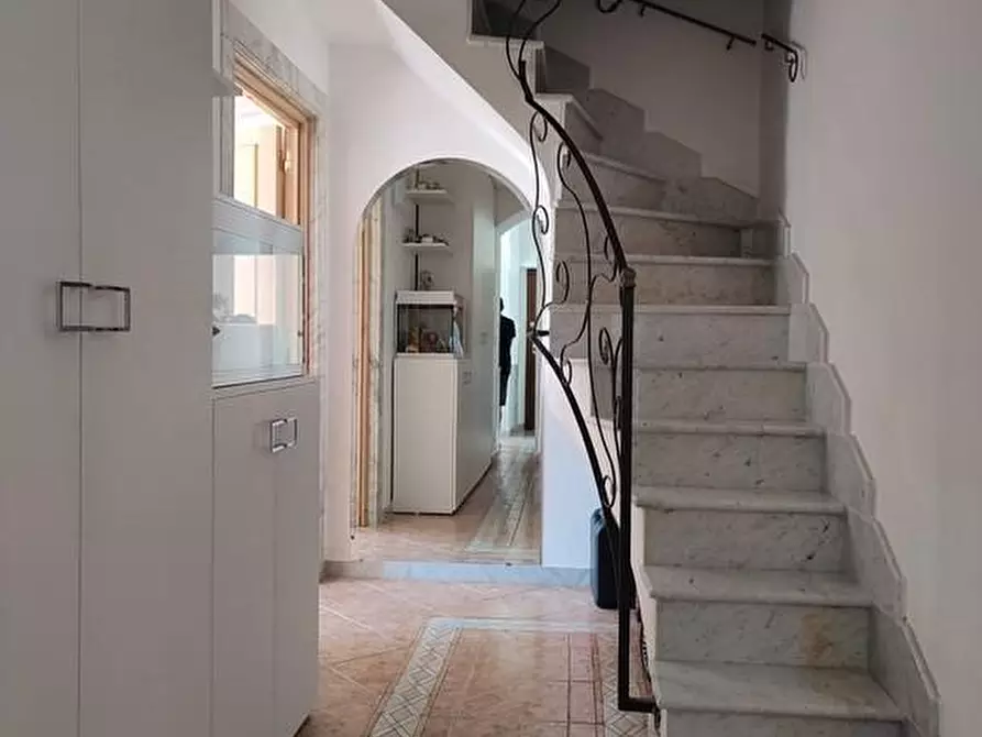 Immagine 33 di Appartamento in vendita  a Carrara