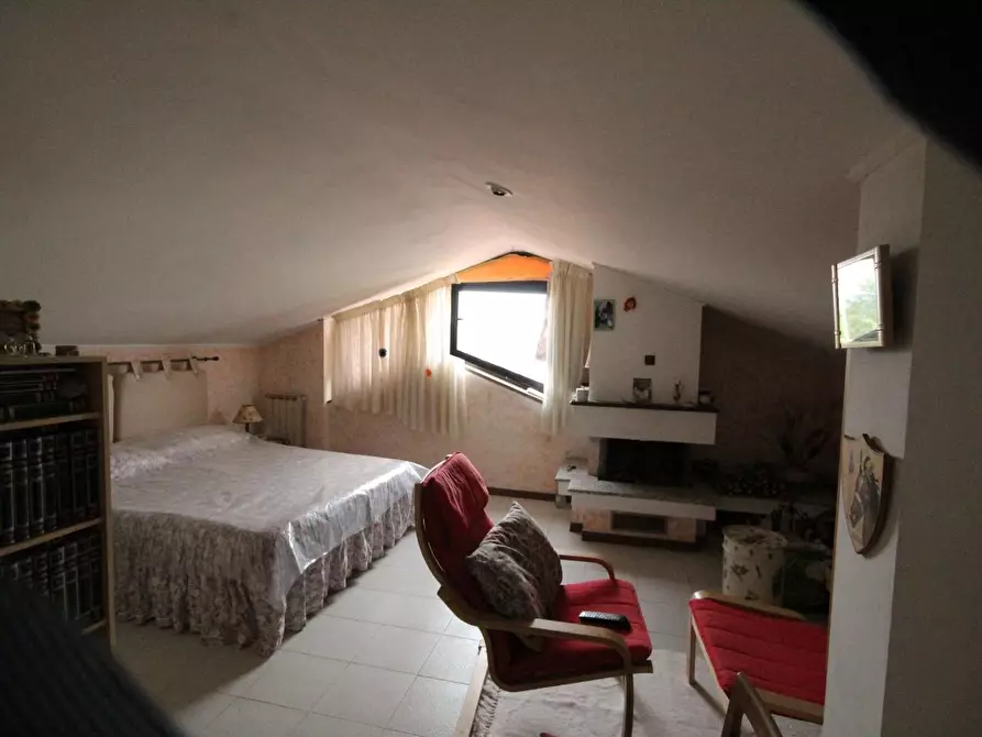 Immagine 8 di Appartamento in vendita  a Siena