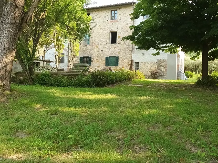 Immagine 1 di Terreno residenziale in vendita  a Capannori