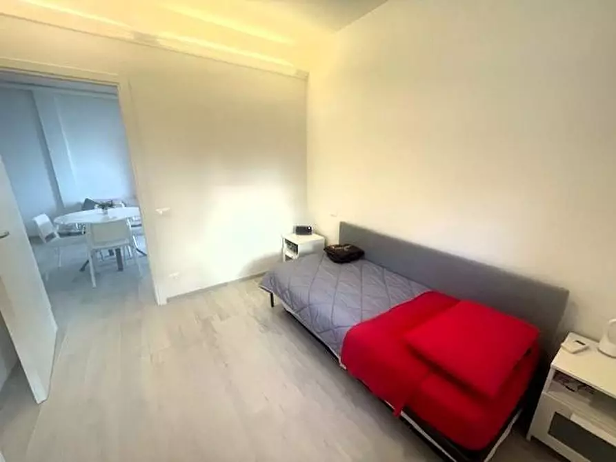 Immagine 18 di Appartamento in vendita  a Massa