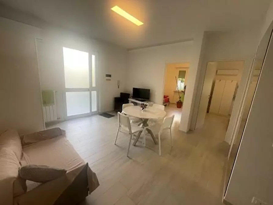 Immagine 26 di Appartamento in vendita  a Massa
