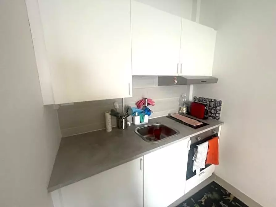 Immagine 10 di Appartamento in vendita  a Massa