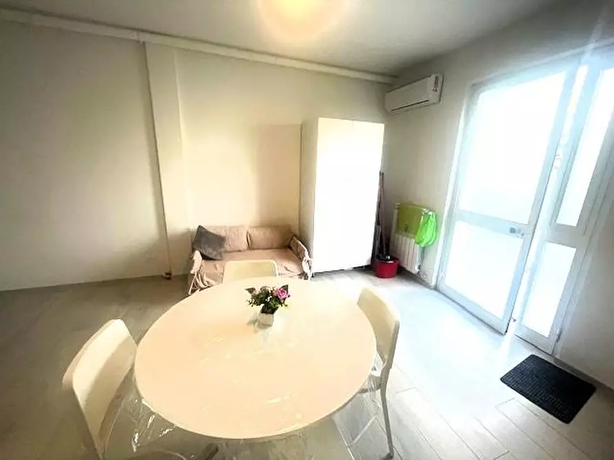 Immagine 14 di Appartamento in vendita  a Massa