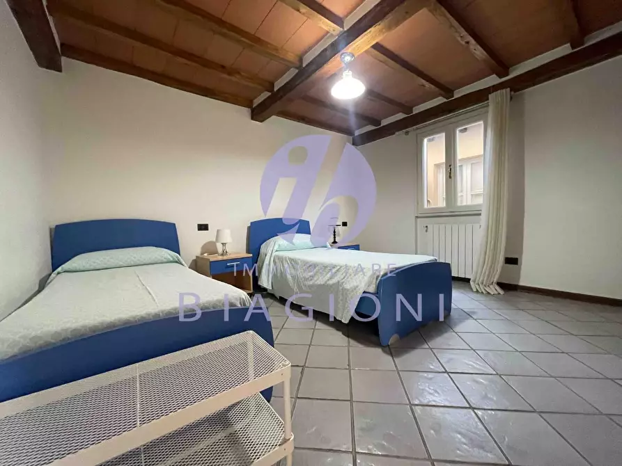 Immagine 11 di Casa bifamiliare in vendita  a Pietrasanta