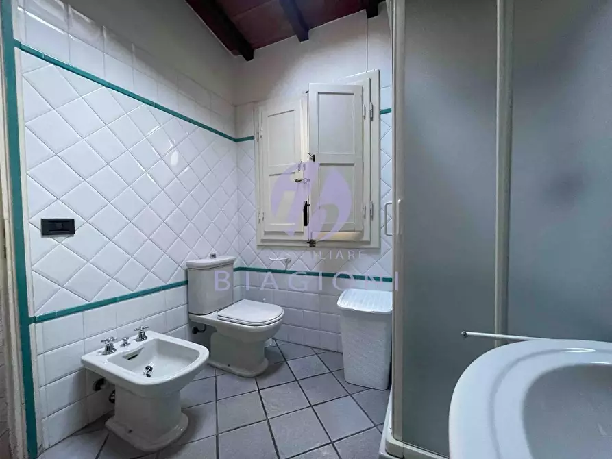 Immagine 14 di Casa bifamiliare in vendita  a Pietrasanta