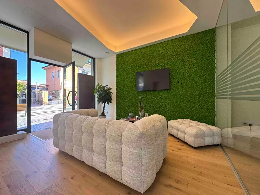 Immagine 32 di Casa bifamiliare in vendita  a Pietrasanta