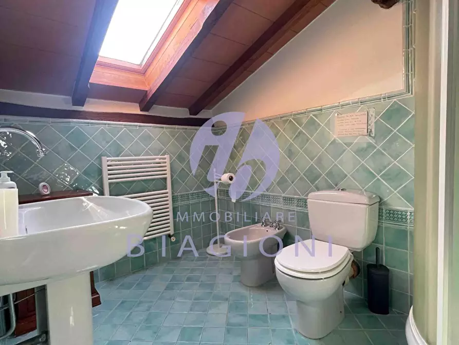 Immagine 19 di Casa bifamiliare in vendita  a Pietrasanta