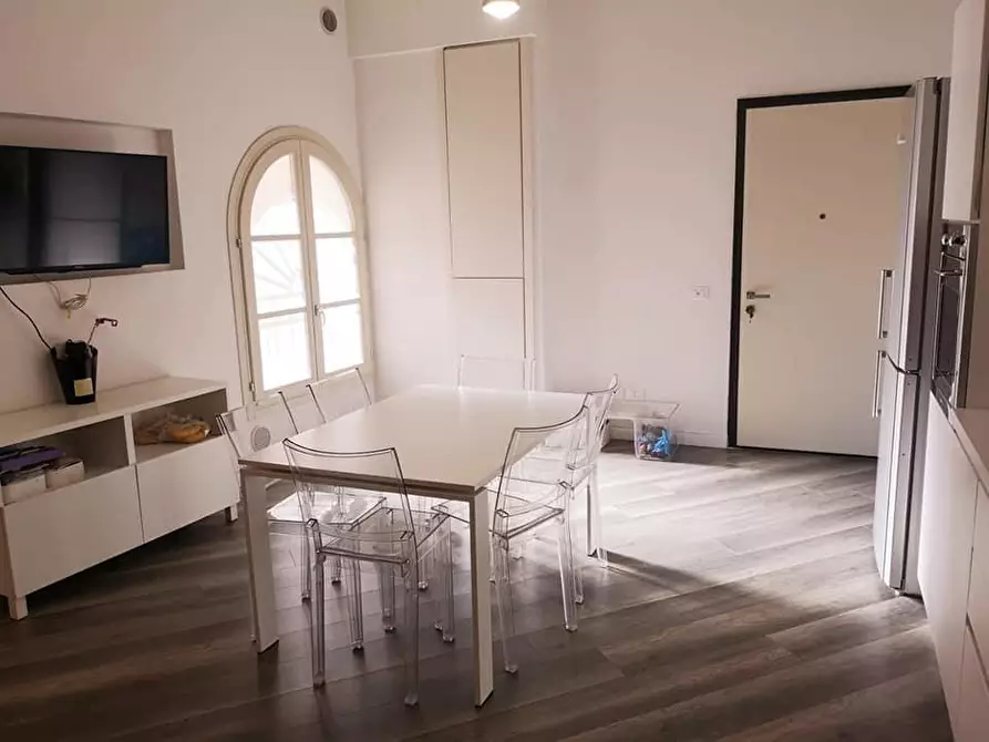 Immagine 12 di Appartamento in vendita  a Pisa