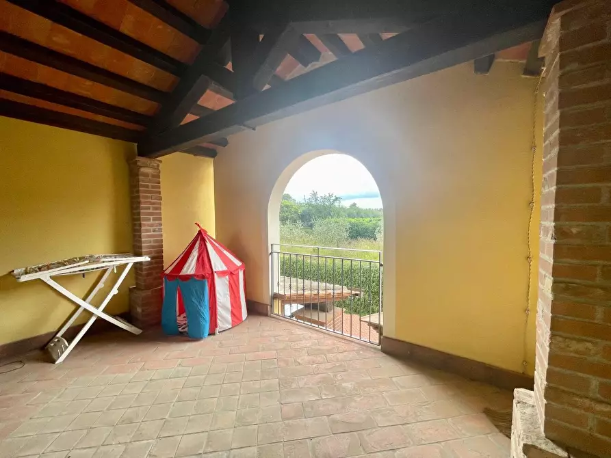 Immagine 38 di Villetta a schiera in vendita  a Crespina Lorenzana