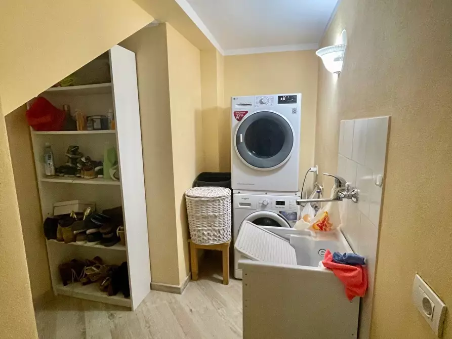 Immagine 35 di Villetta a schiera in vendita  a Crespina Lorenzana