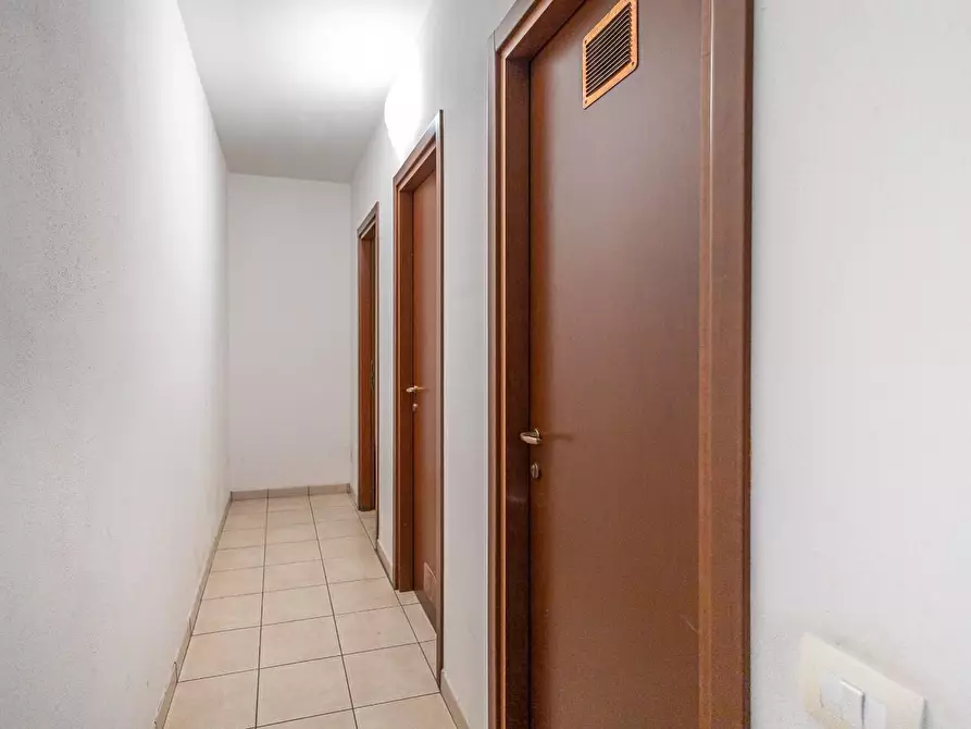 Immagine 9 di Appartamento in vendita  a Santa Maria A Monte