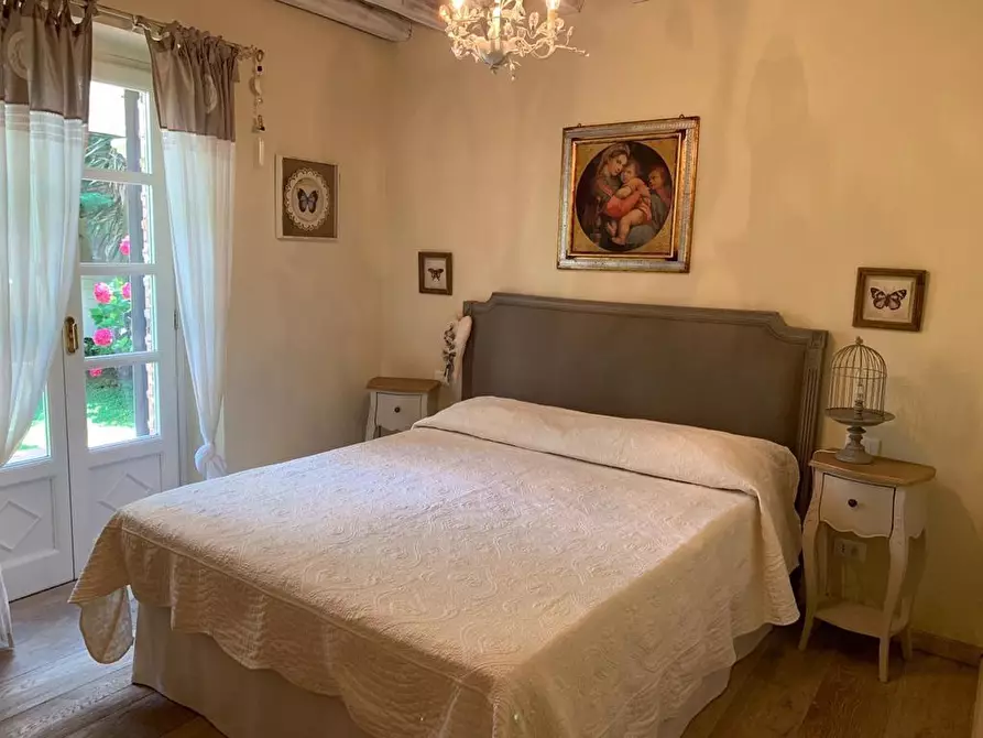 Immagine 19 di Villa in affitto  a Pietrasanta