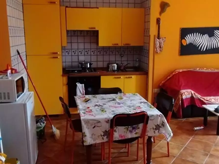 Immagine 19 di Casa semindipendente in vendita  a Massa