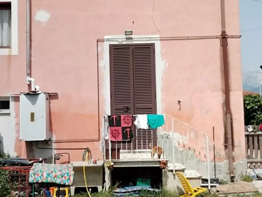 Immagine 18 di Casa semindipendente in vendita  a Massa