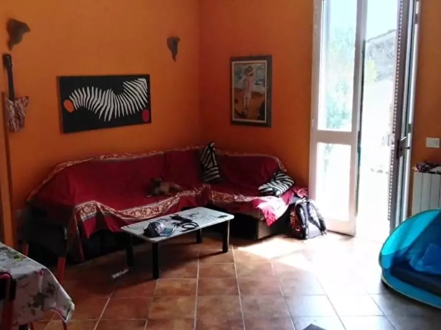 Immagine 15 di Casa semindipendente in vendita  a Massa