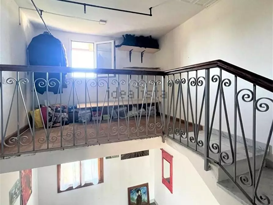 Immagine 8 di Casa semindipendente in vendita  a Massa