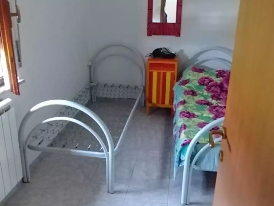 Immagine 14 di Casa semindipendente in vendita  a Massa