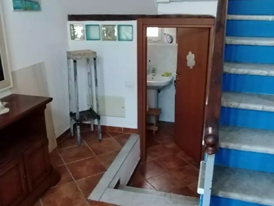 Immagine 23 di Casa semindipendente in vendita  a Massa