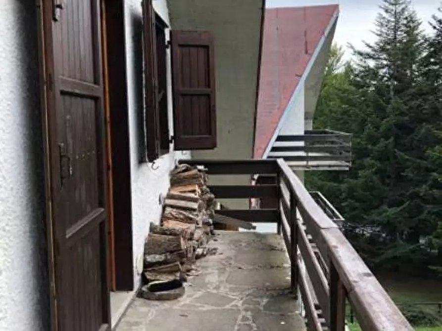 Immagine 11 di Appartamento in vendita  a Abetone Cutigliano