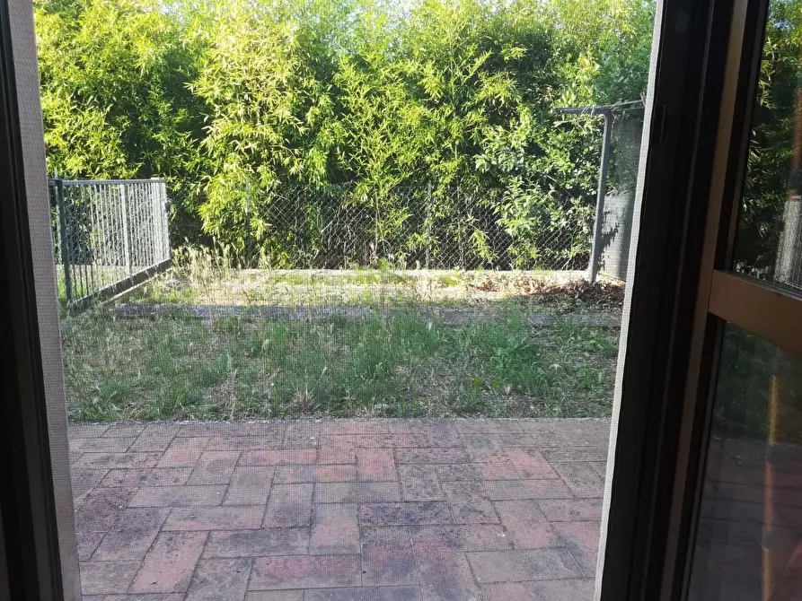 Immagine 11 di Appartamento in vendita  a Santa Maria A Monte