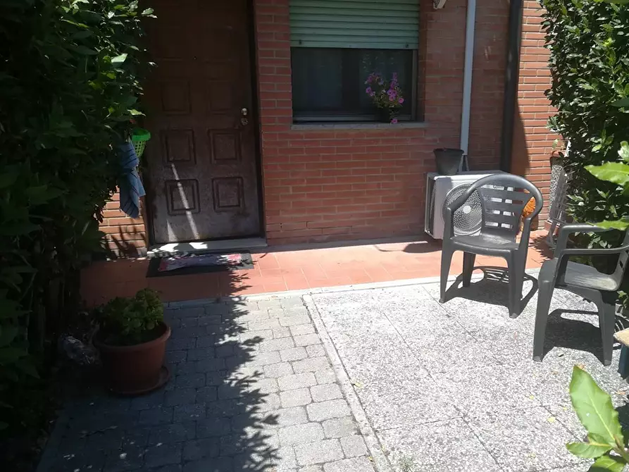 Immagine 10 di Appartamento in vendita  a Santa Maria A Monte