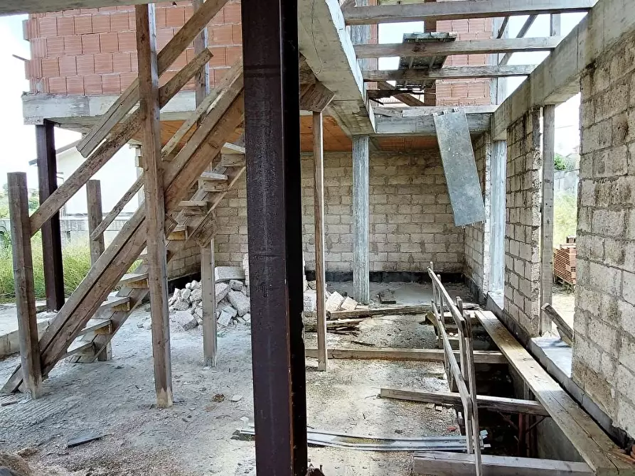 Immagine 6 di Villa in vendita  a Terricciola