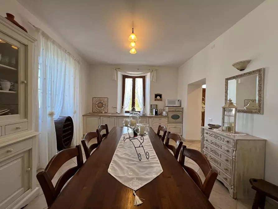 Immagine 54 di Villa in vendita  a Tresana