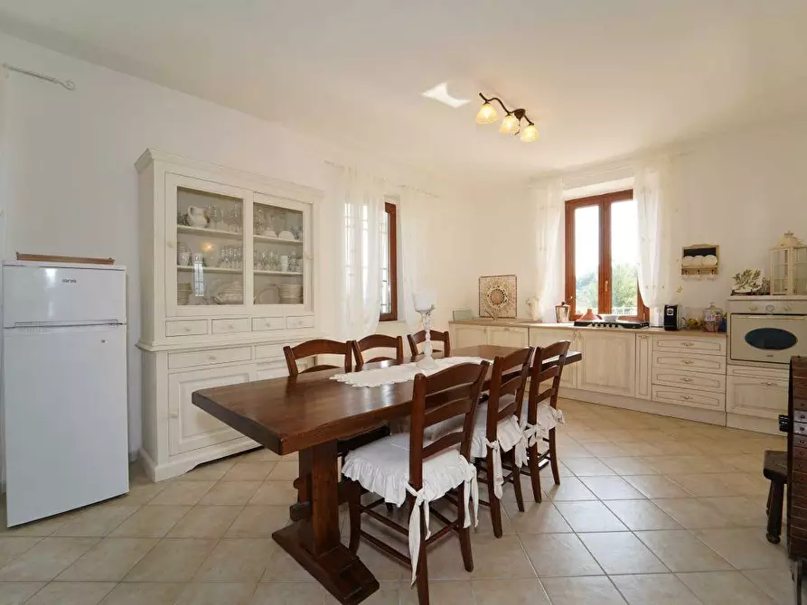 Immagine 24 di Villa in vendita  a Tresana