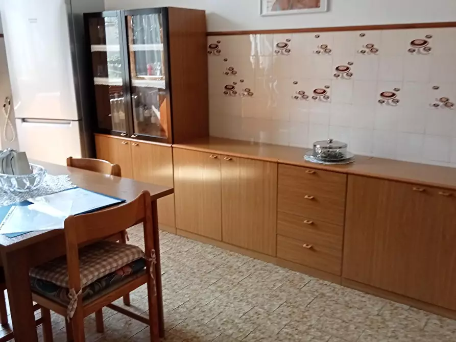 Immagine 16 di Appartamento in vendita  a Capraia E Limite