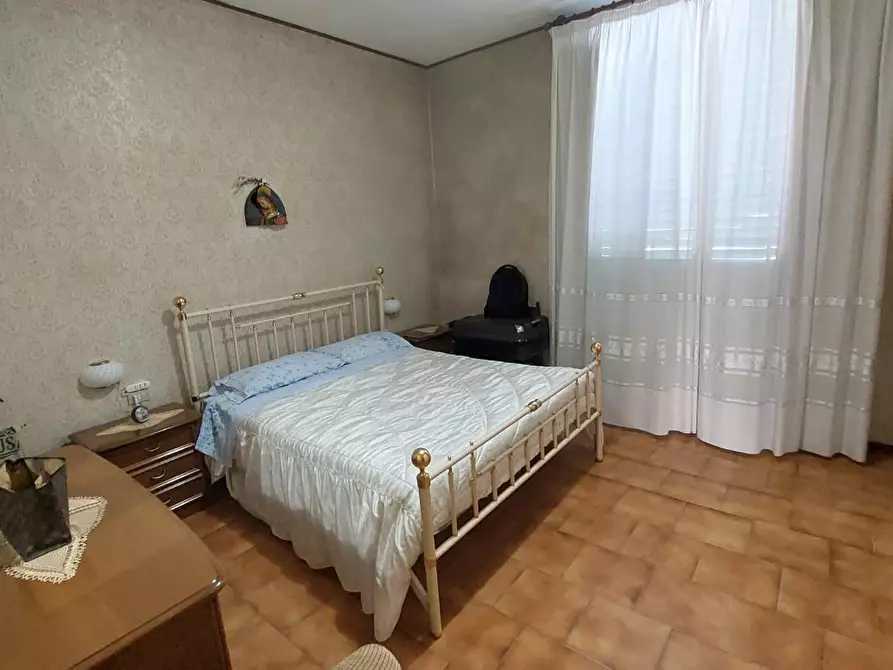 Immagine 7 di Appartamento in vendita  a Capraia E Limite