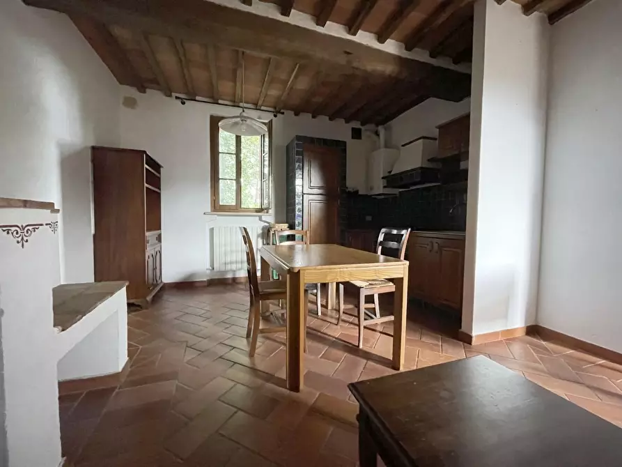 Immagine 3 di Appartamento in affitto  a Siena