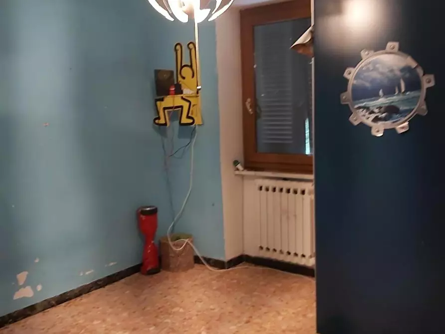 Immagine 12 di Casa semindipendente in vendita  a Carrara