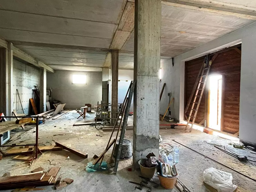 Immagine 36 di Azienda agricola in vendita  a San Miniato