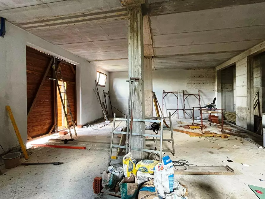 Immagine 41 di Azienda agricola in vendita  a San Miniato