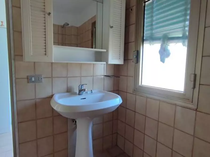 Immagine 23 di Terratetto in vendita  a Ortonovo