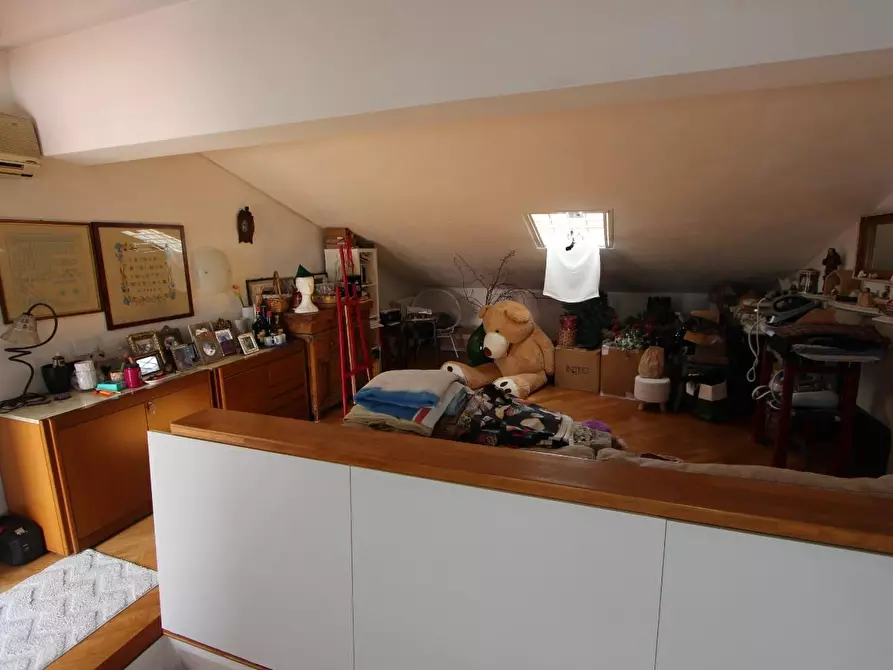 Immagine 37 di Mansarda in vendita  a La Spezia