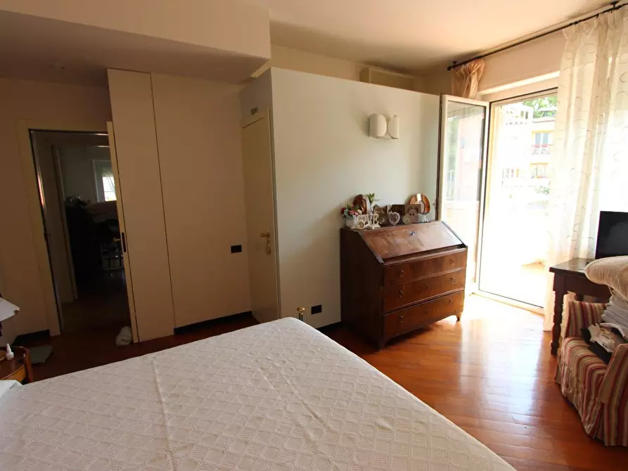 Immagine 23 di Mansarda in vendita  a La Spezia