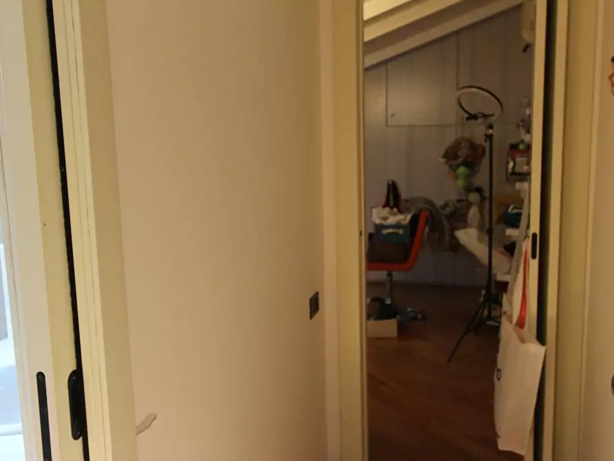 Immagine 10 di Mansarda in vendita  a La Spezia