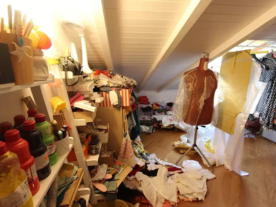 Immagine 40 di Mansarda in vendita  a La Spezia