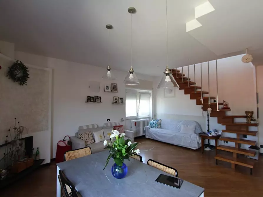 Immagine 5 di Mansarda in vendita  a La Spezia